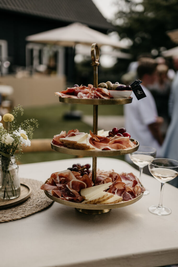 Shared Dining Luxe